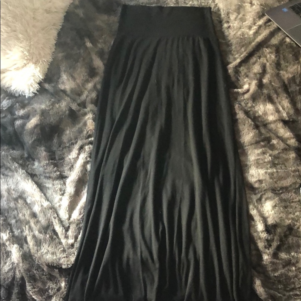 Black maxi skirt